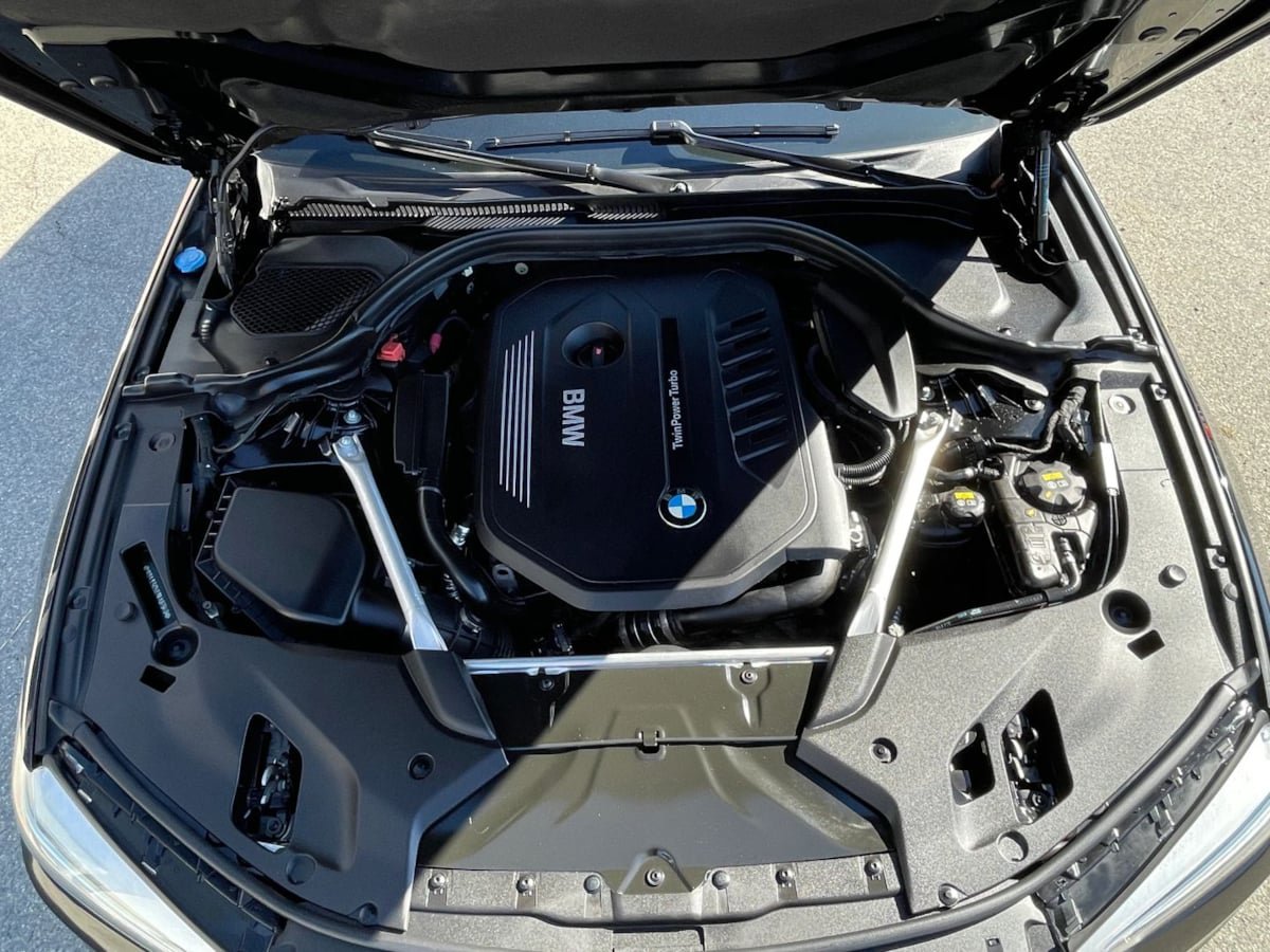Used 2018 BMW 540i w/ Premium Package RWD image 37
