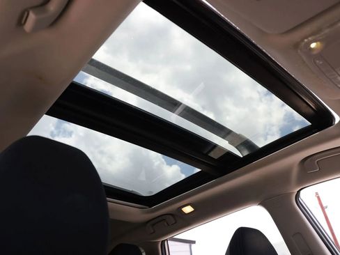 Used 2014 Nissan Rogue SV w/ SV Moonroof Package FWD image 24
