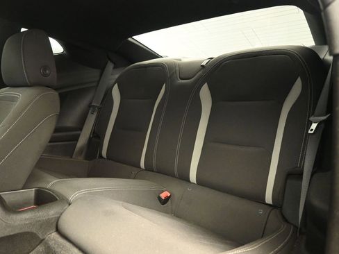 Used 2018 Chevrolet Camaro LT image 12