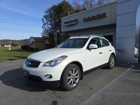 Used 2015 INFINITI QX50 Journey w/ Premium Package image 8