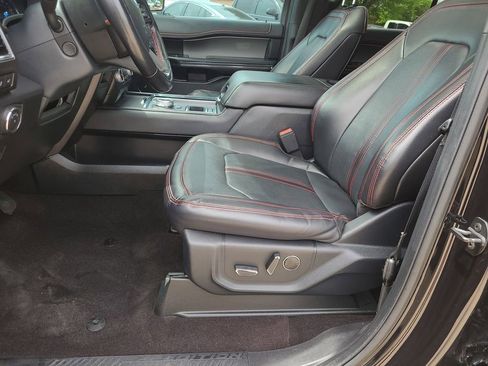 Used 2021 Ford Expedition Limited RWD image 17