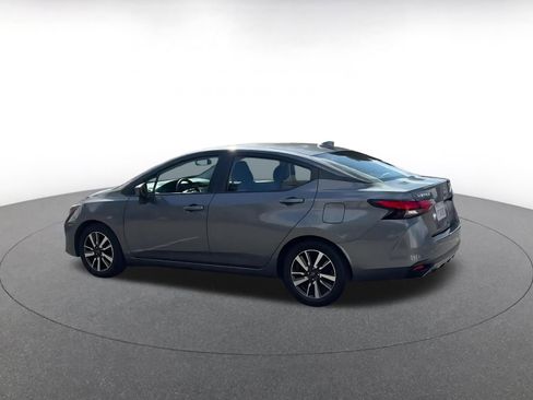 Used 2025 Nissan Versa SV FWD image 10