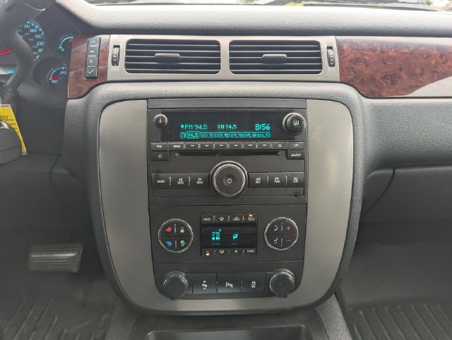 Used 2012 GMC Sierra 1500 SLT w/ SLT White Diamond Edition AWD/4WD image 4