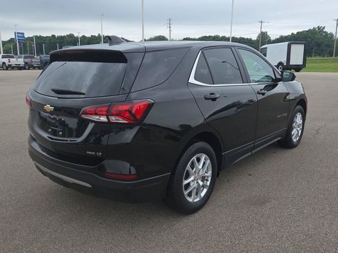 Used 2024 Chevrolet Equinox LT w/ LPO, Floor Liner Package AWD/4WD image 7