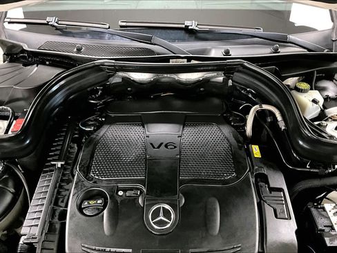Used 2013 Mercedes-Benz GLK 350 4MATIC image 29
