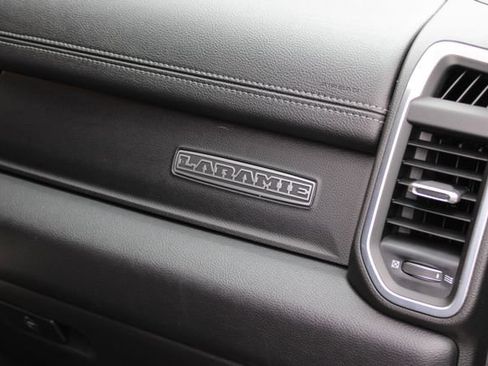 Used 2019 RAM 1500 Laramie AWD/4WD image 55