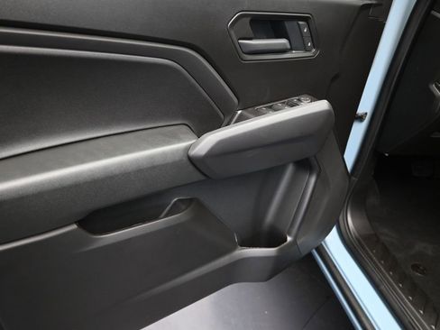 New 2026 Chevrolet Colorado W/T image 11