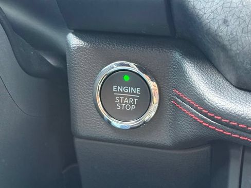 Used 2024 Ford Expedition Limited AWD/4WD image 23