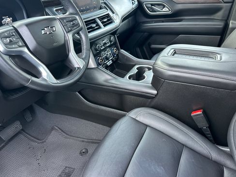 Used 2023 Chevrolet Tahoe Z71 w/ Luxury Package image 7