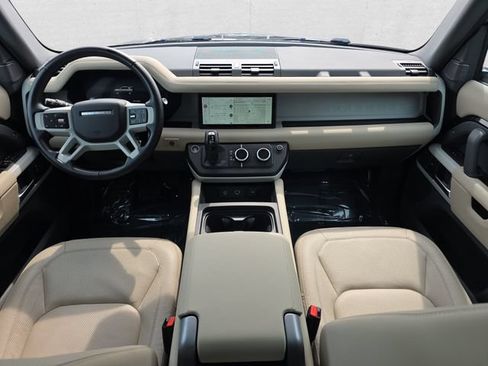 Used 2024 Land Rover Defender 110 S AWD/4WD image 9