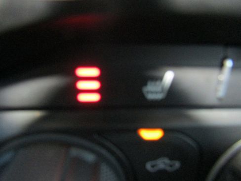 Used 2022 RAM 1500 Big Horn AWD/4WD image 31