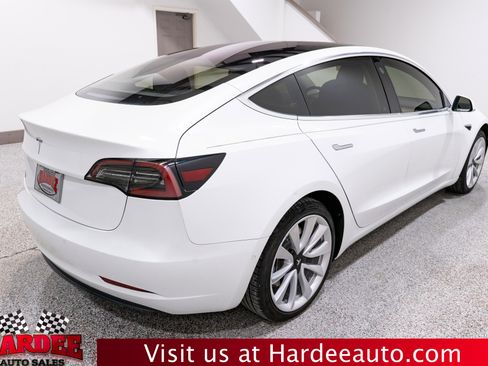 Used 2018 Tesla Model 3 Long Range image 5