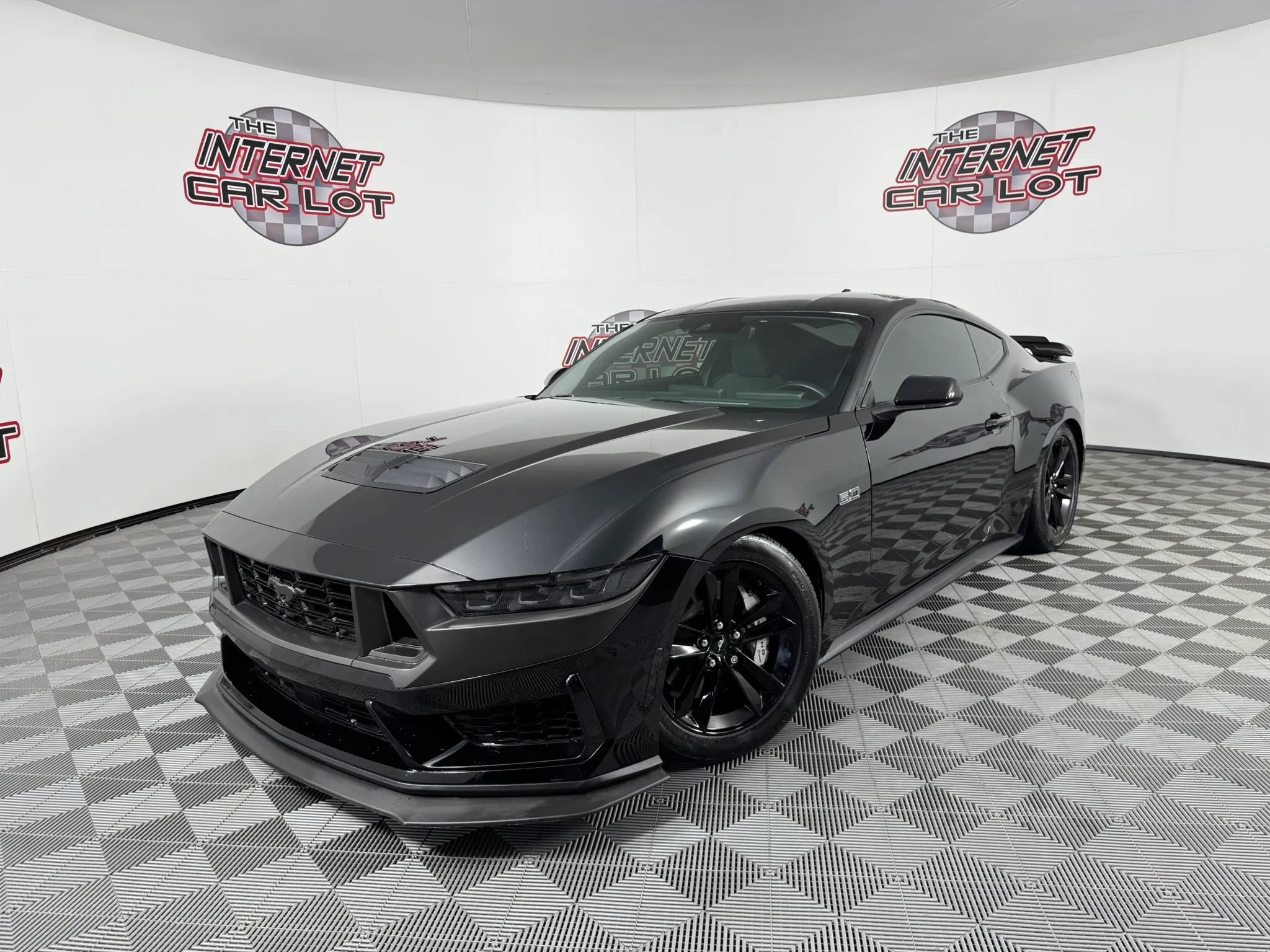 Used 2025 Ford Mustang GT RWD image 1