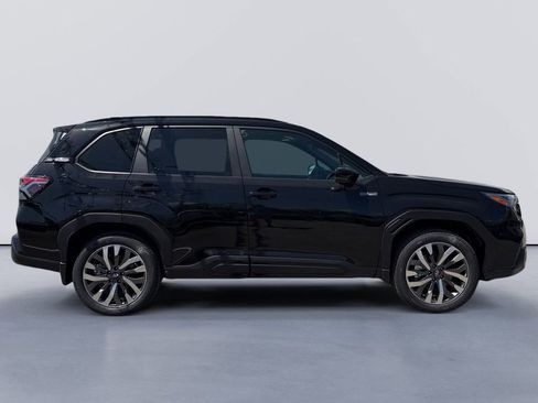 New 2026 Subaru Forester Touring AWD/4WD image 2