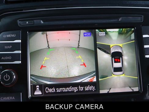 Used 2023 Nissan Maxima SR w/ Sport Mat Group FWD image 19