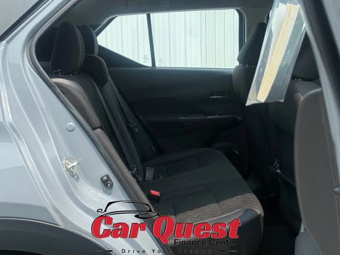 Used 2021 Nissan Kicks SV FWD image 15