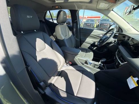 New 2026 Buick Encore GX Sport Touring w/ Comfort Package FWD image 21