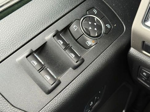 Used 2016 Ford F150 Lariat w/ Equipment Group 501A Mid AWD/4WD image 19
