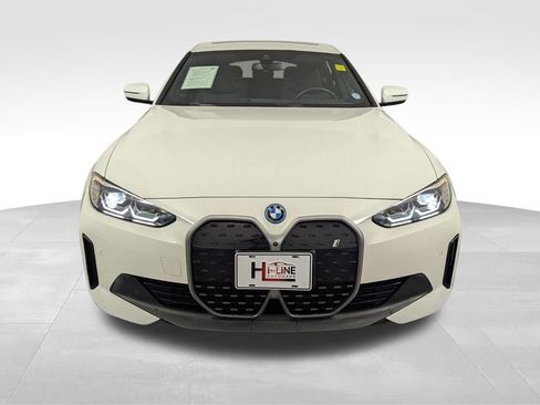 Used 2023 BMW i4 eDrive40 w/ Premium Package image 17
