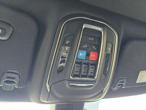 New 2026 Jeep Grand Wagoneer Limited AWD/4WD image 35