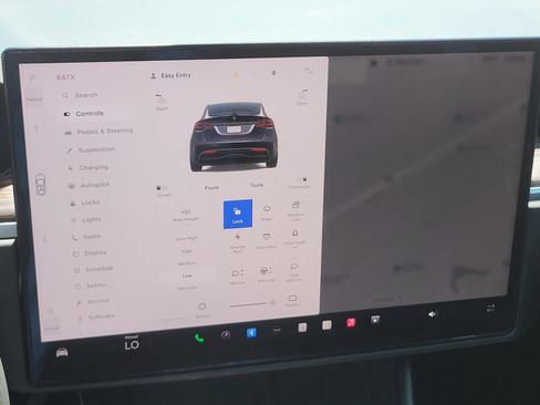 Used 2024 Tesla Model X AWD/4WD image 28