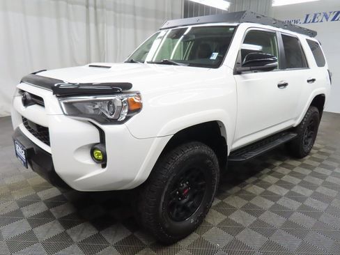 Used 2021 Toyota 4Runner Venture image 6
