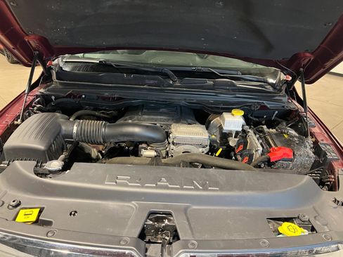 Used 2020 RAM 1500 Laramie image 44