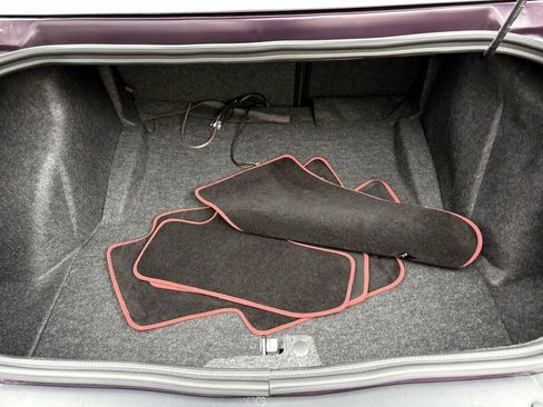 Used 2022 Dodge Challenger SRT Hellcat image 8