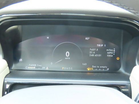 Used 2021 Lincoln Nautilus Reserve w/ Equipment Group 202A image 28