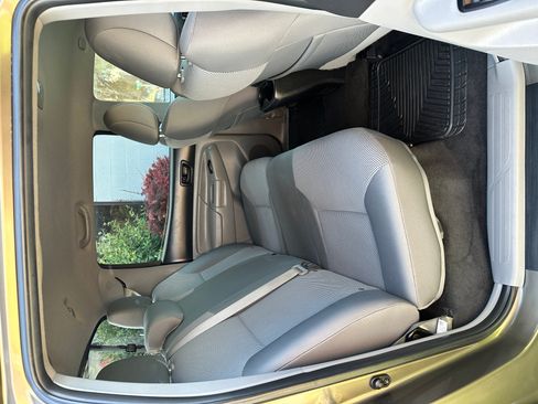 Used 2015 Toyota Tacoma 4x4 Double Cab w/ TRD Sport Package image 18