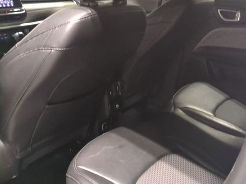 Used 2022 Jeep Compass Latitude image 25