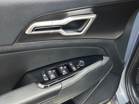 Used 2024 Kia Sportage EX FWD image 23