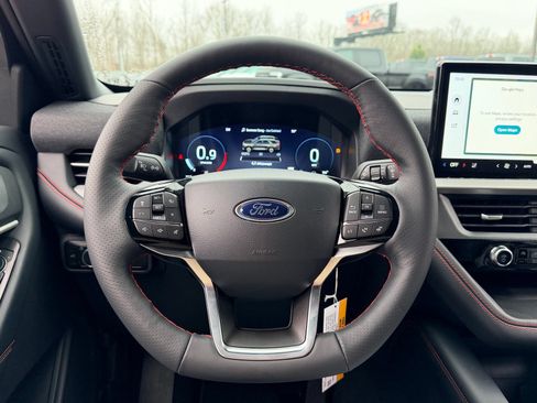 New 2026 Ford Explorer ST-Line w/ ST-Line Street Pack RWD image 29