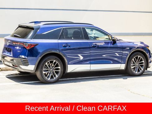 Used 2024 Acura ZDX A-Spec AWD/4WD image 8