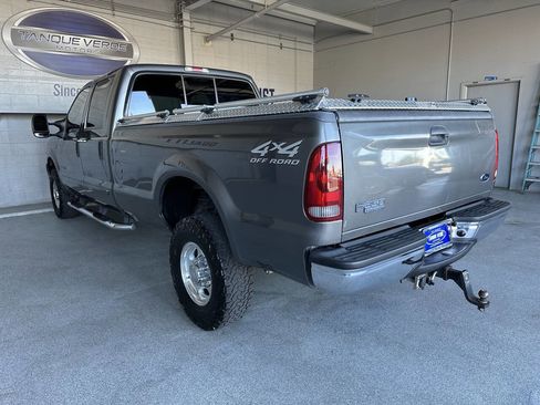 Used 2002 Ford F350 Lariat image 6