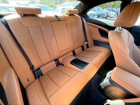 Certified 2025 BMW M240i Coupe image 18