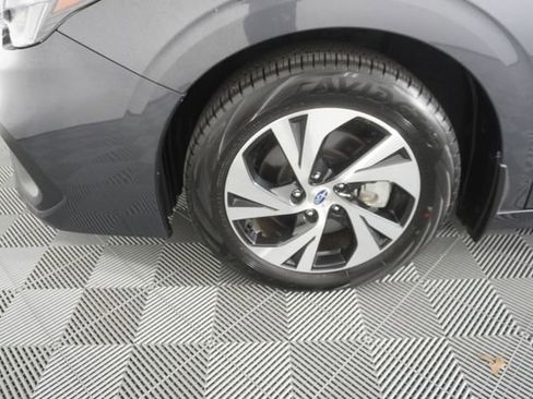 Used 2025 Subaru Legacy Premium AWD/4WD image 16