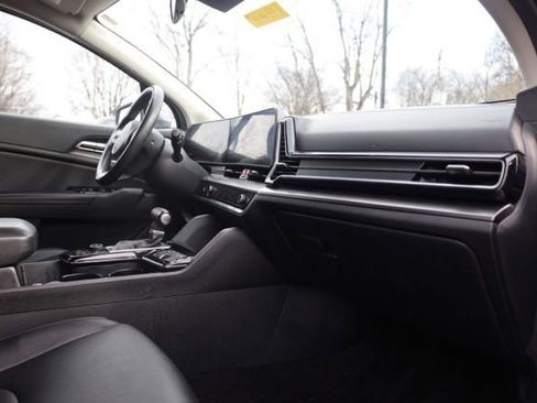 Used 2023 Kia Sportage EX image 39