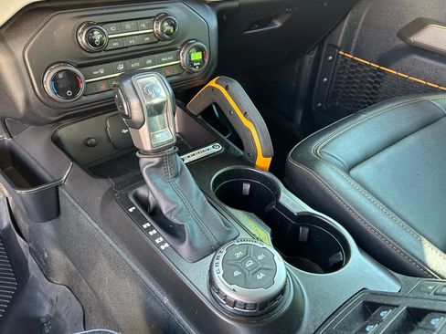 Used 2021 Ford Bronco Badlands image 31