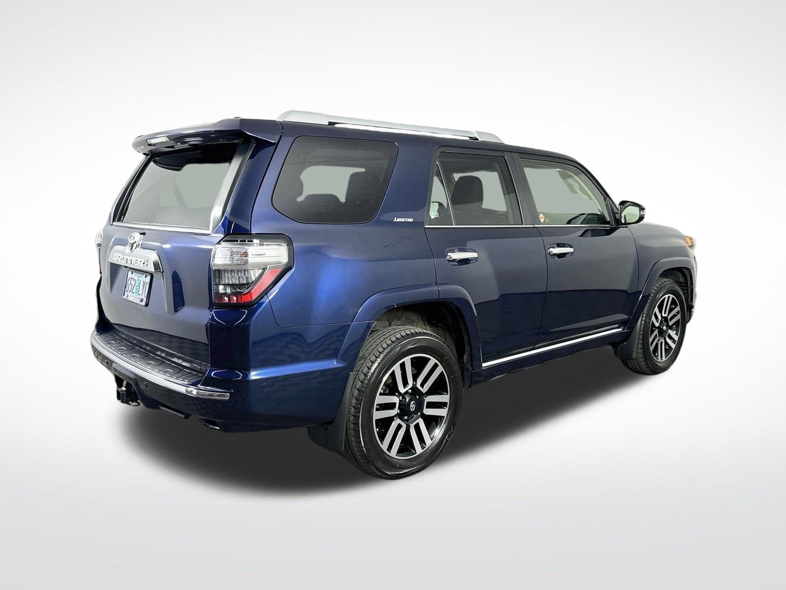 Used 2019 Toyota 4Runner Limited AWD/4WD image 8