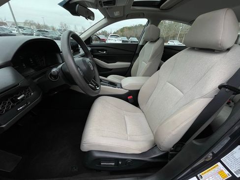 Used 2025 Honda Accord SE image 26