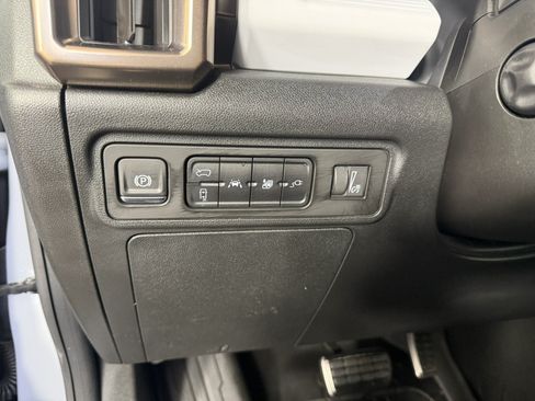 Used 2025 GMC Hummer EV 3X w/ LPO, Sport Package AWD/4WD image 22