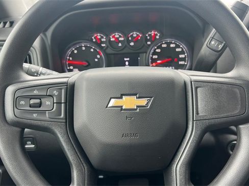 Used 2025 Chevrolet Silverado 2500 Custom w/ Custom Value Package image 29
