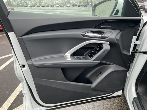 Used 2025 Audi Q5 Premium Plus w/ Premium Plus image 5