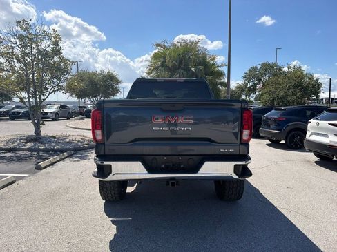 Used 2021 GMC Sierra 1500 SLE AWD/4WD image 6