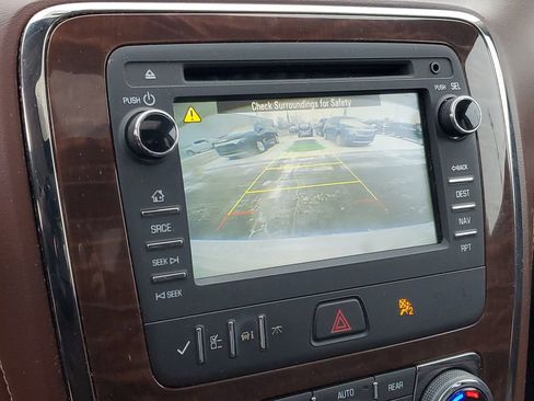 Used 2014 Buick Enclave Leather image 16