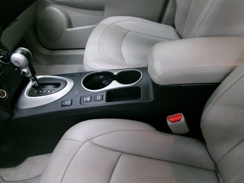 Used 2012 Nissan Rogue SL AWD/4WD image 20