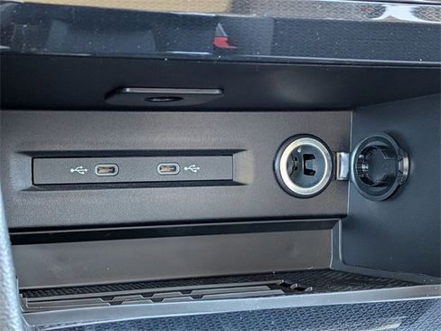 New 2026 Volkswagen Taos SE image 21