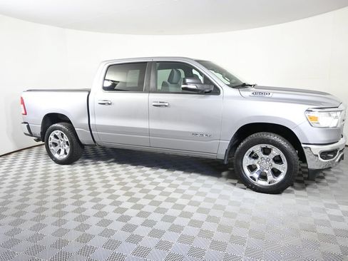 Used 2022 RAM 1500 Big Horn AWD/4WD image 9