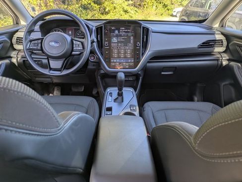 Used 2024 Subaru Crosstrek 2.0i Premium image 19